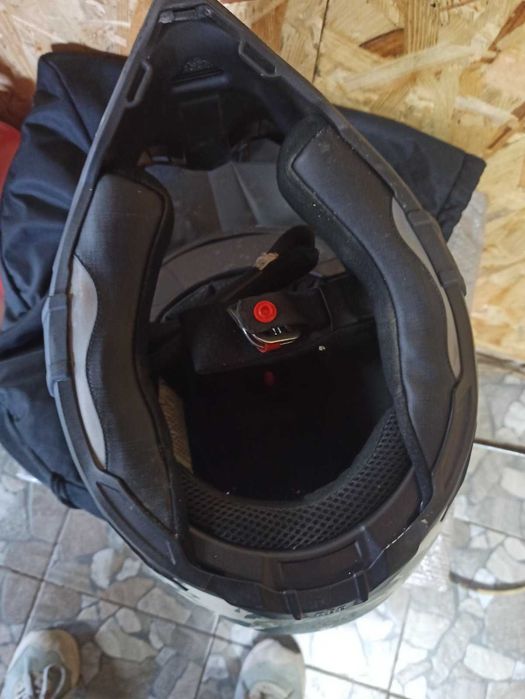 мотошолом — модель AGV AX-8 Dual Evo