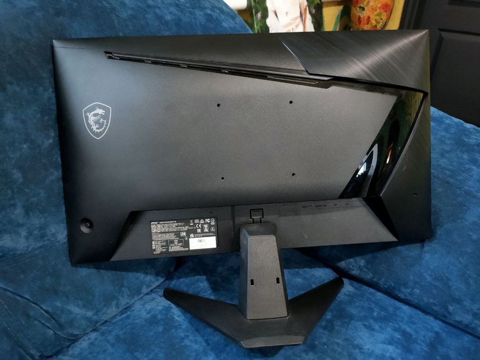 Системний блок Cobra Gaming з монітором