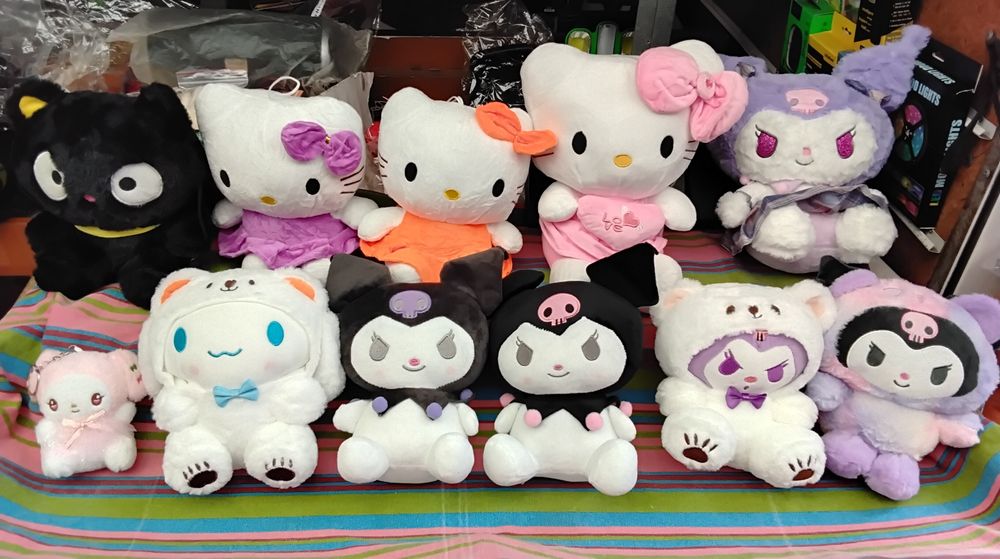 Куромі куроми хеллоу китти Kuromi hello kitty chococat Sanrio