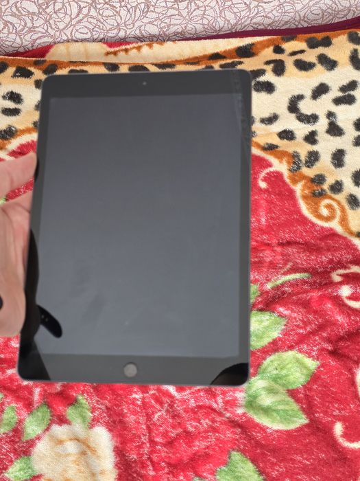 Ipad 7 128gb в гарному стані