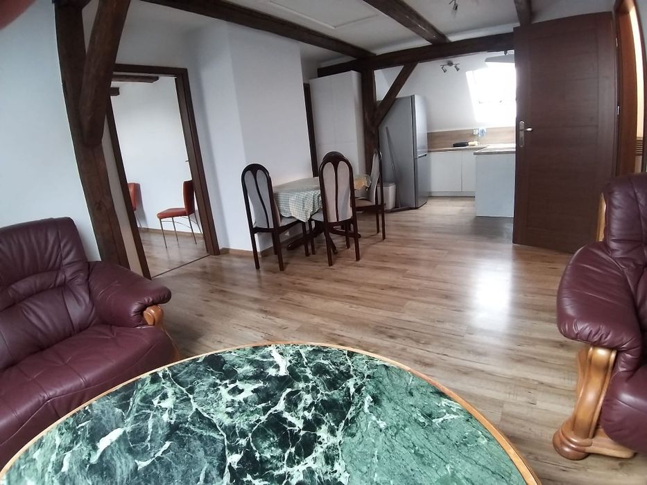 Mieszkanie 1/3 Domu  kąty.Wr/Wszemiłowice