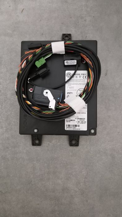 Moduł bluetooth VW Passat B6 B7 CC Golf 6 3C8.035.730C stream wiązka