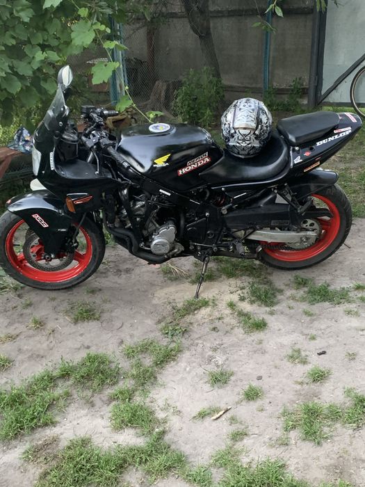 Honda CBR 600  F
