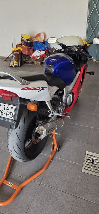 Honda CBR 600 F4