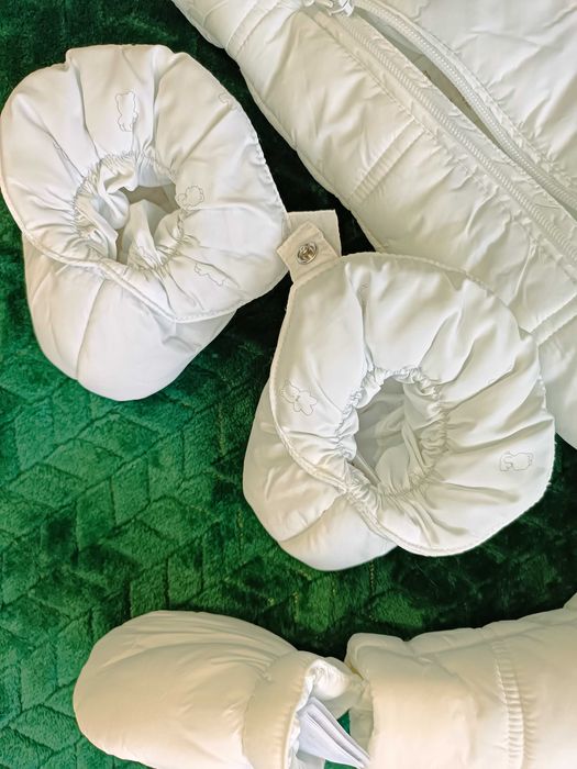 Kombinezon dziecięcy zimowy używany