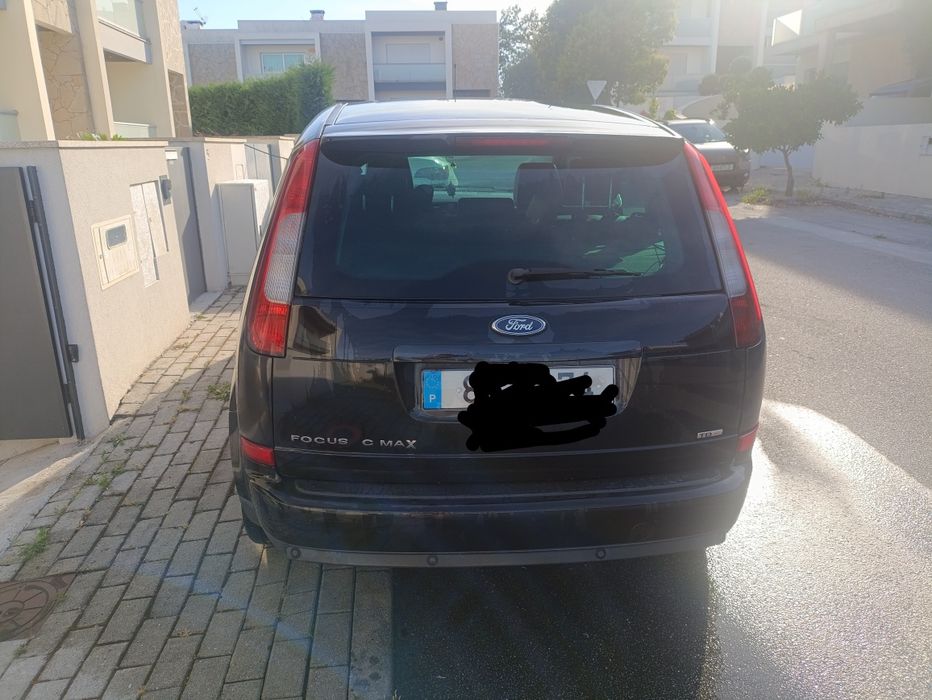Ford Focus C-max 1.6 TDCI Ghia - Bancos em Pele  - Full Extras  (2005)