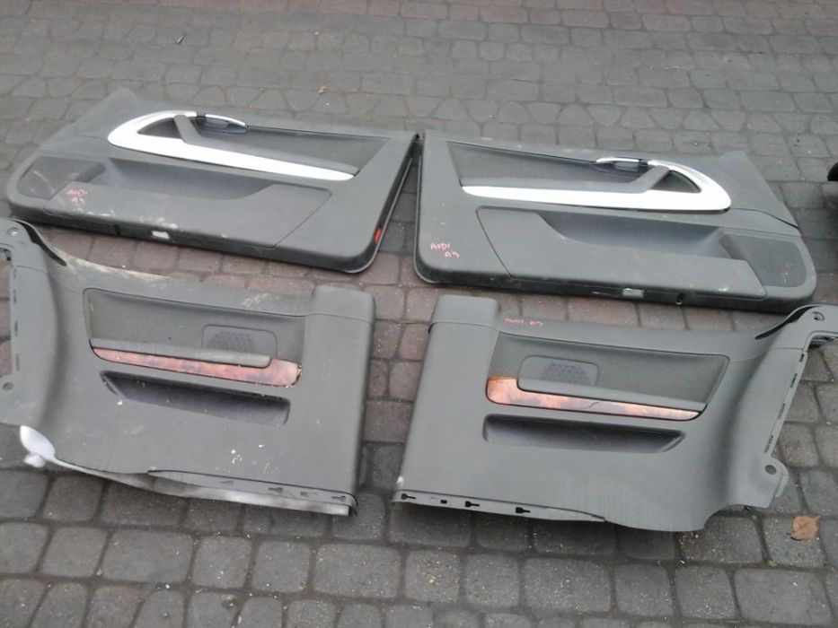 AUDI A3 8P BOCZKI DRZWI (bez lewego przodu)