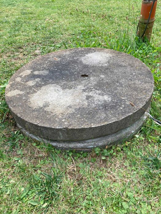 Pokrywa betonowa 80cm PEŁNA studnia/szambo