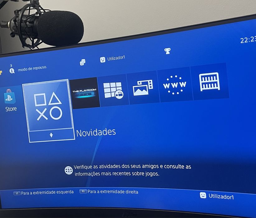 Playstation 4 , 500GB + Comando + Carregador