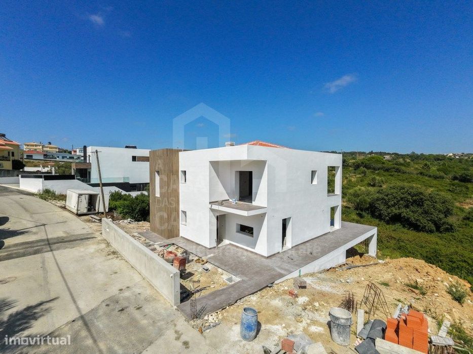 Vende Moradia T4 - Ericeira 6,5 km, A Casa das Casas
