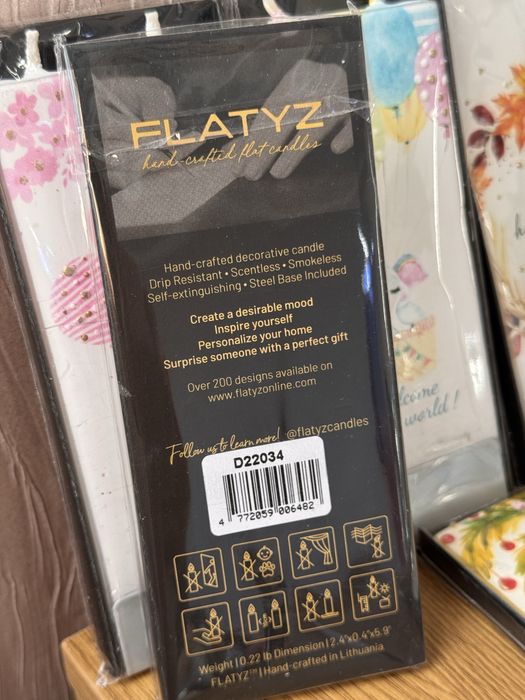 Тематичні свічки з ручним розписом на підставці