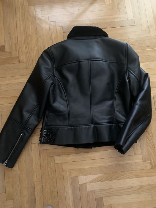 Шкіряна куртка - косуха NafNaf , розмір 40(L), підійде на М.