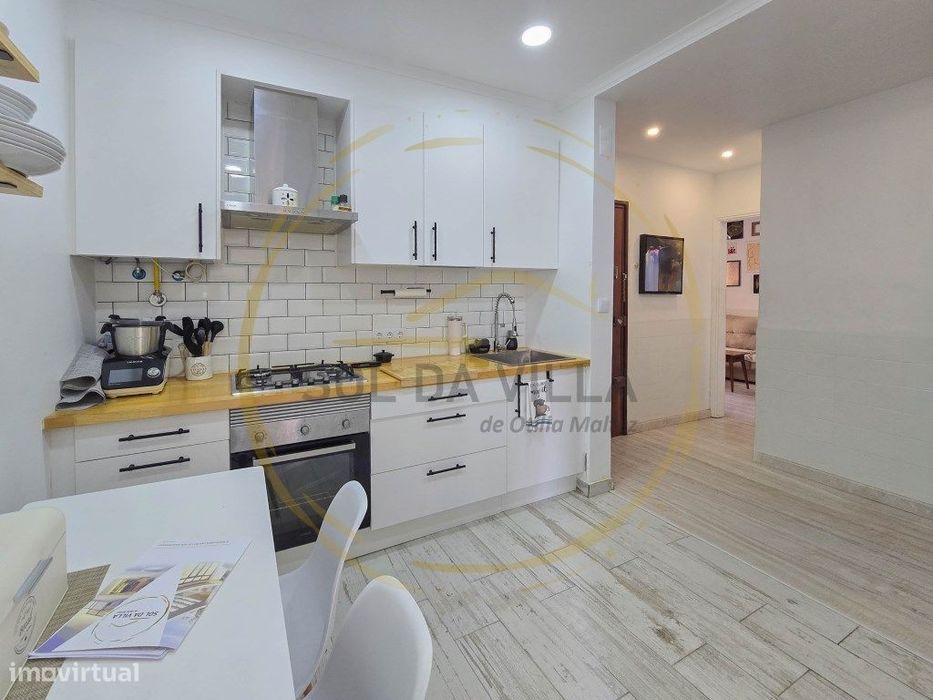Apartamento T3 Cova da Piedade rés do chão e logradouro - 285.000€