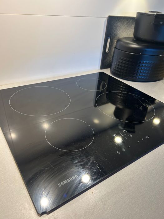 Płyta indukcyjna SAMSUNG