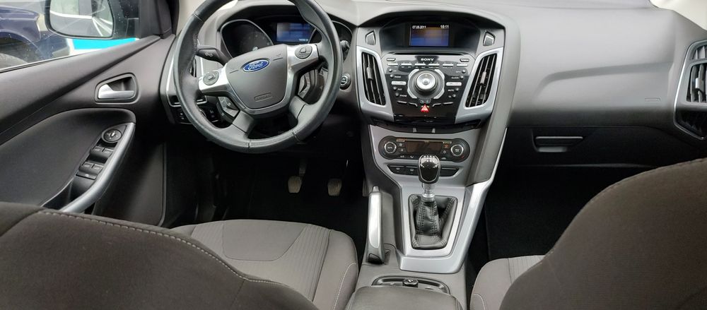 Ford Focus Mk3 1.6 zadbany, w pełni sprawny, bez wkł
2012

Rok produkcji