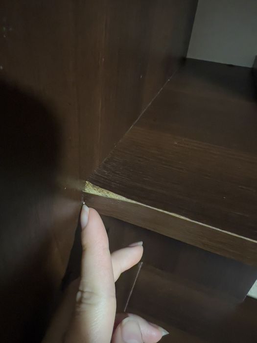 Стіл компʼютерний