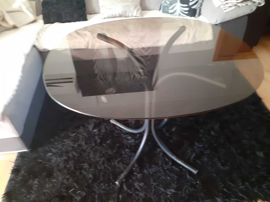 Mesa de vidro fumado para sala ou quarto