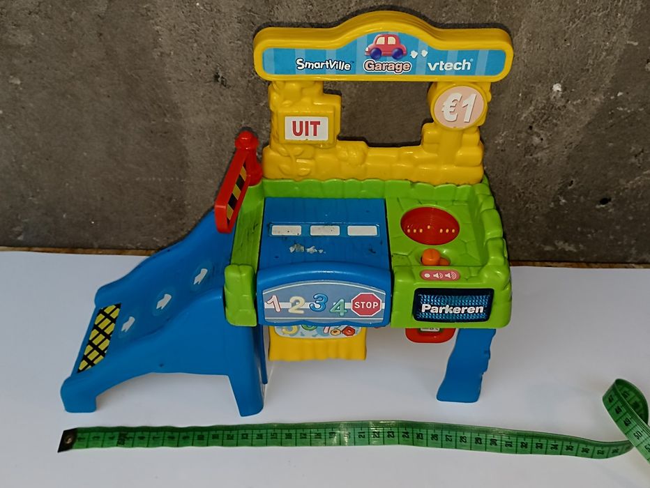 Zjeżdżalnia dla samochodzików