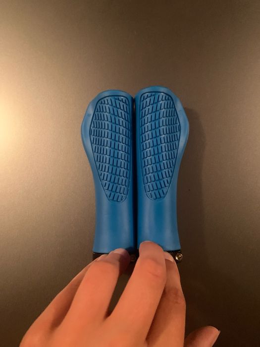 Слайдери та гріпси