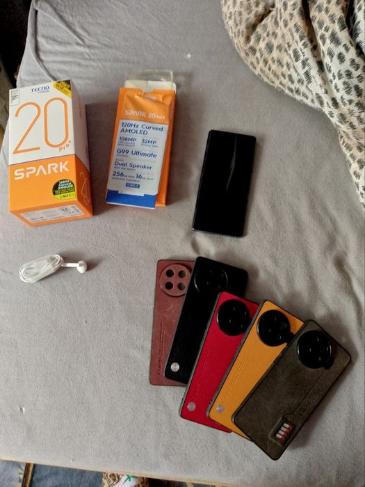 Tecno Spark 20 Pro +