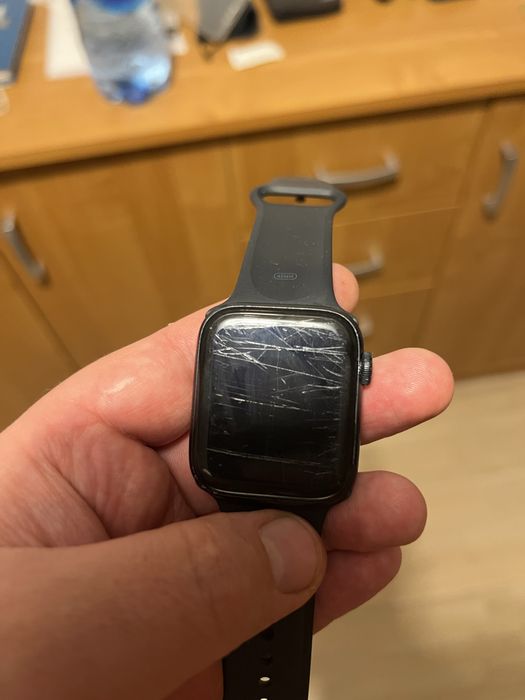 Apple watch se 44 mm