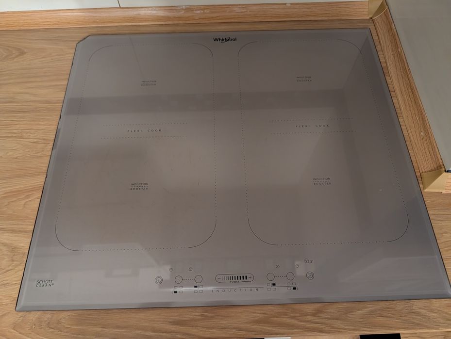 Płyta indukcyjna Whirlpool ACM 828/ba
