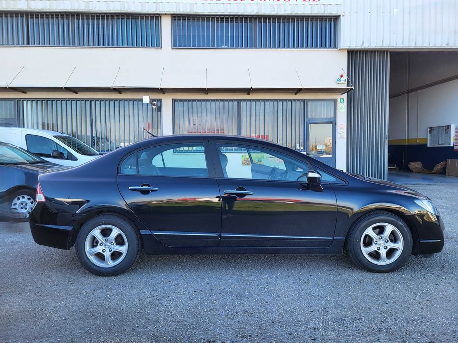 Honda Civic 1.3 IMA Hybrid | Automático | 150 mil km | Android Auto