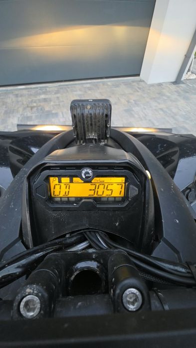 Can am renegade 1000R