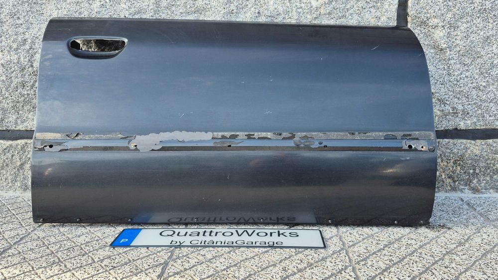 AUDI A4 B5(8D) - Porta NUA Frente Direita Facelift 1999 até 2001-PRETA