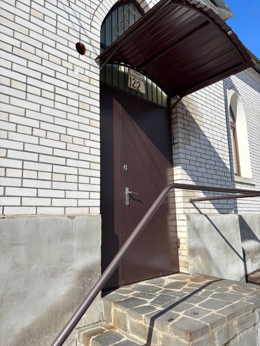 Продаж ч/б (квартира) Центр міска(паркова зона)