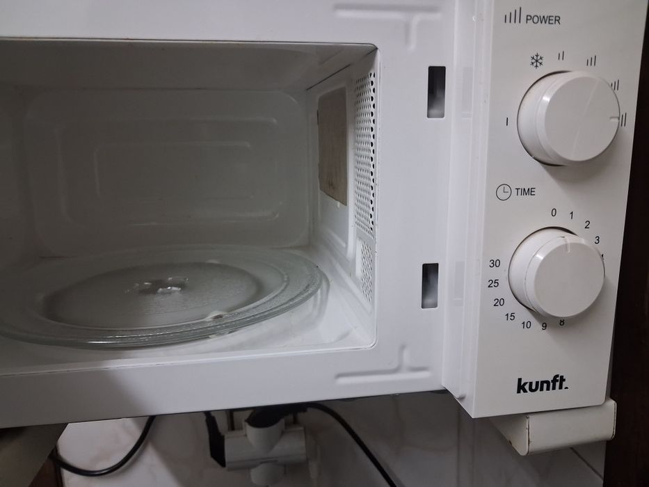 Micro-ondas KUNFT KMW-4459