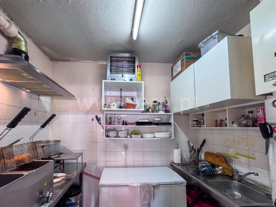 Trespasse Urgente de Café / Snack Bar – Ermesinde