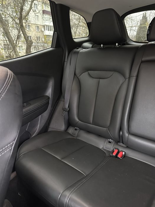 Renault Kadjar 2015 року