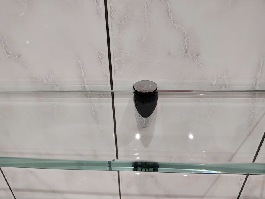 Półki szklane - grube szkło