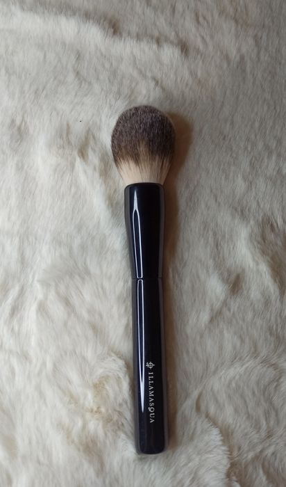 Pędzel do makijażu Illamasqua