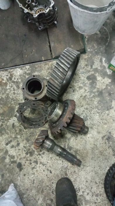 Продам запчастини до редактора ЗІЛ 130