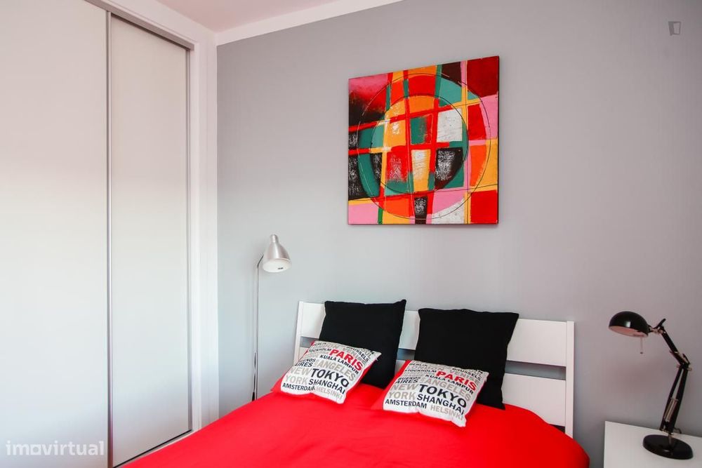 Apartamento com 1 quartos - localizado em  Coimbra