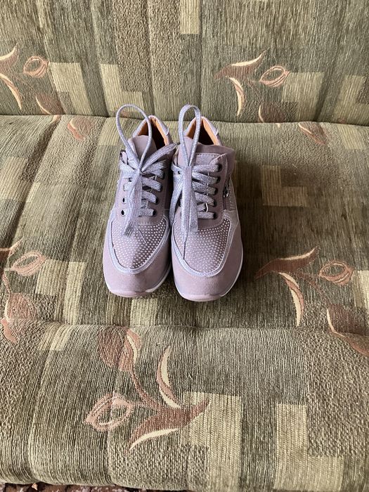 Nowe buty sportpwe damskie rozmiar 36