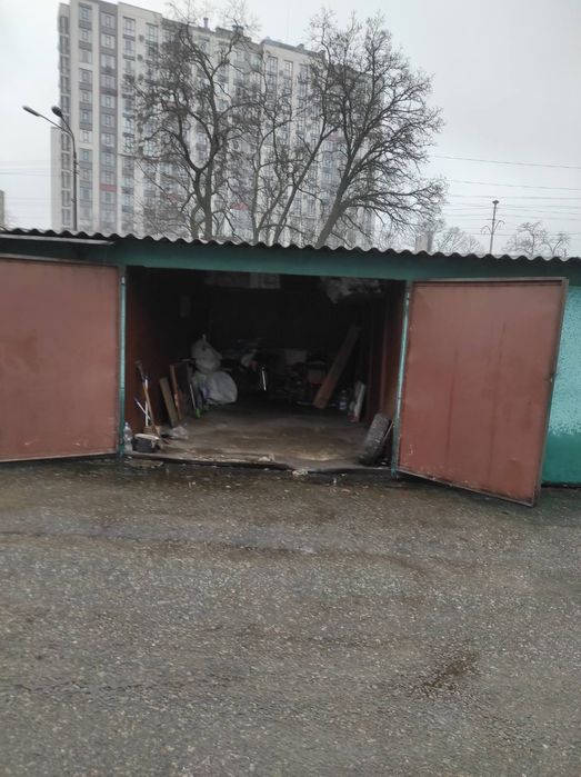 Здам металевий гараж в кооперативі