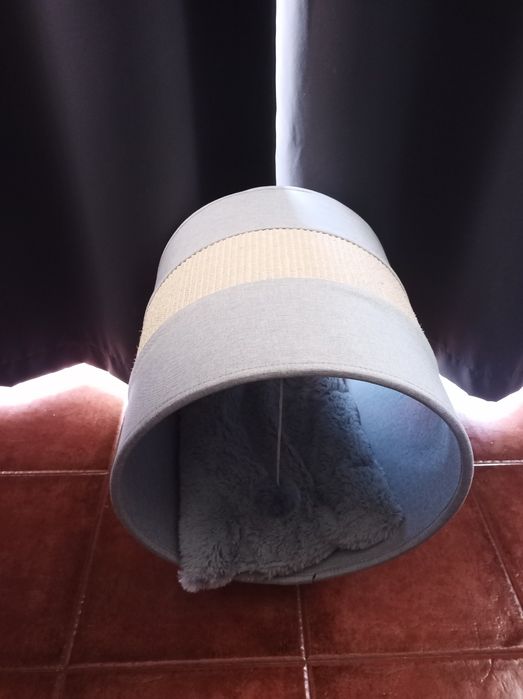 Cama/Arranhador de gato