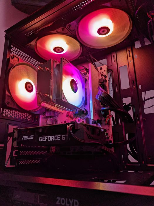 399 EUROS COM TUDO Pc Gaming MONITOR