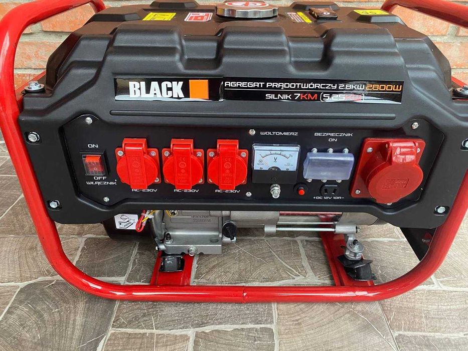 Бензиновий генератор Black 13606 2,8 2.8кВт Японія Якісний Потужний