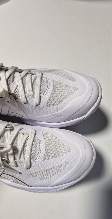 Кросовки волейбол теніс asics gel tactic 13 нові