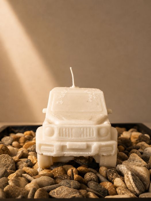 Vela Artesanal Inspirada no Mercedes G-Class (G-Wagen)