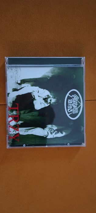 Wzgórze Ya-Pa-3 Trzy CD