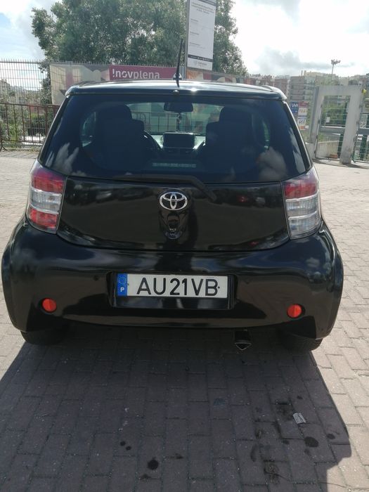 Toyota iQ 1.4 D 2010