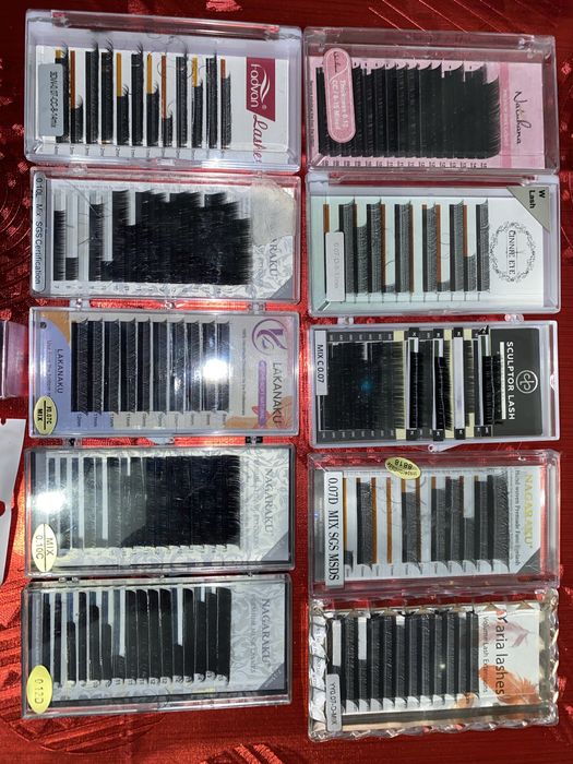 Лот товарів для нарощення вій з