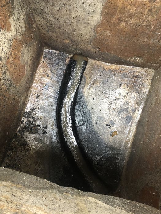 Empresa especializada em desentupimentos