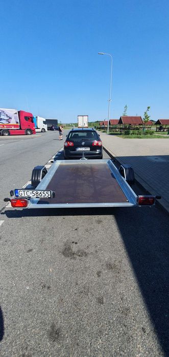 Wynajem przyczep samochodowych