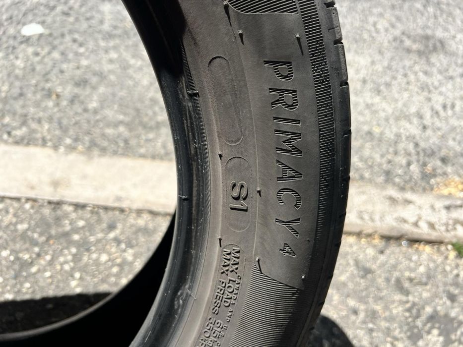 205/55/17  2 pneus
